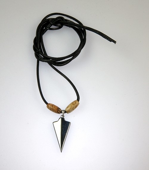 Kettenanhnger Arrowhead Hmatit mit Jaspis Hairpipes